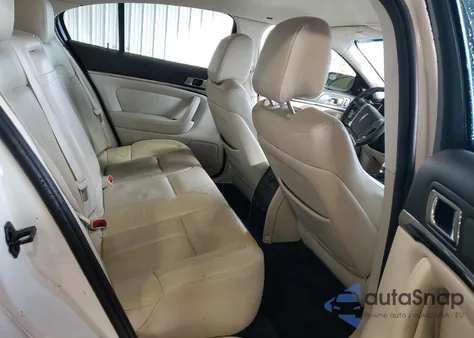 2011 Lincoln Mks z USA, uszkodzony, nr VIN 1LNHL9DR7BG600852